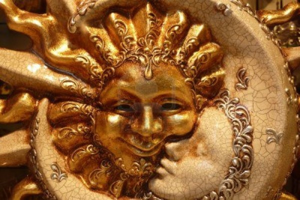 sun-and-moon-mask-from-venice